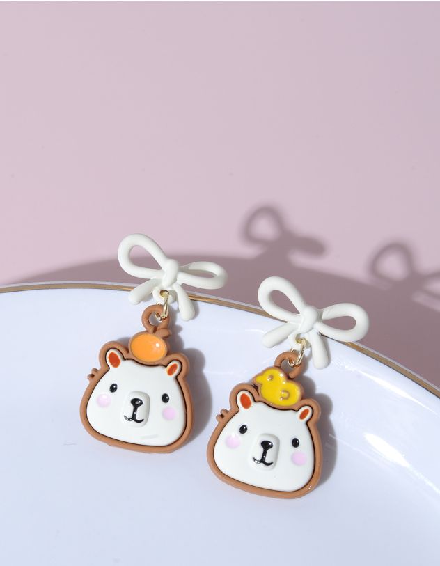 Сережки у вигляді капібари з бантом | 261476-40-XX - A-SHOP