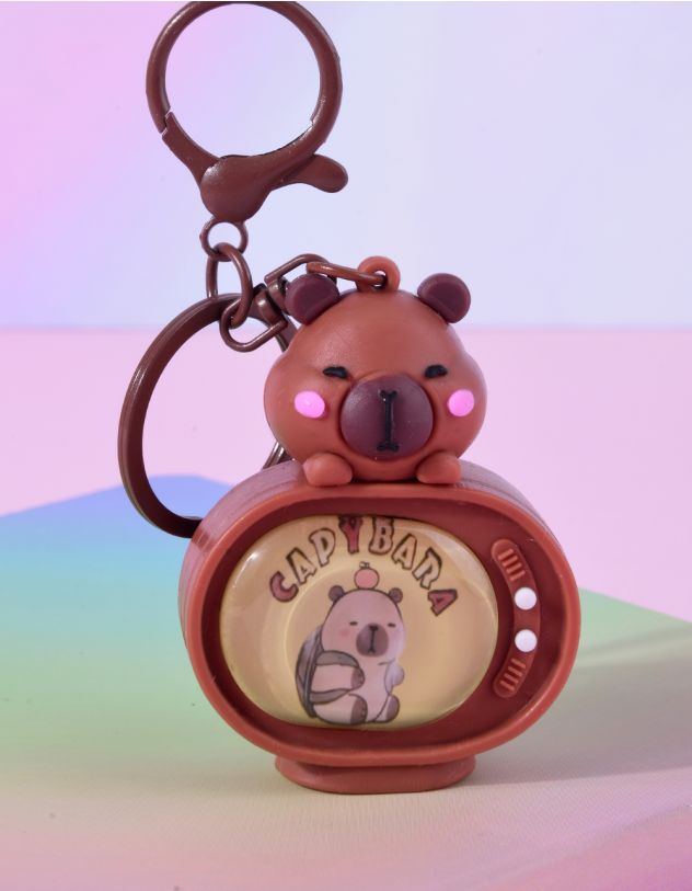 Брелок з капібарою що світиться | 263579-22-XX - A-SHOP