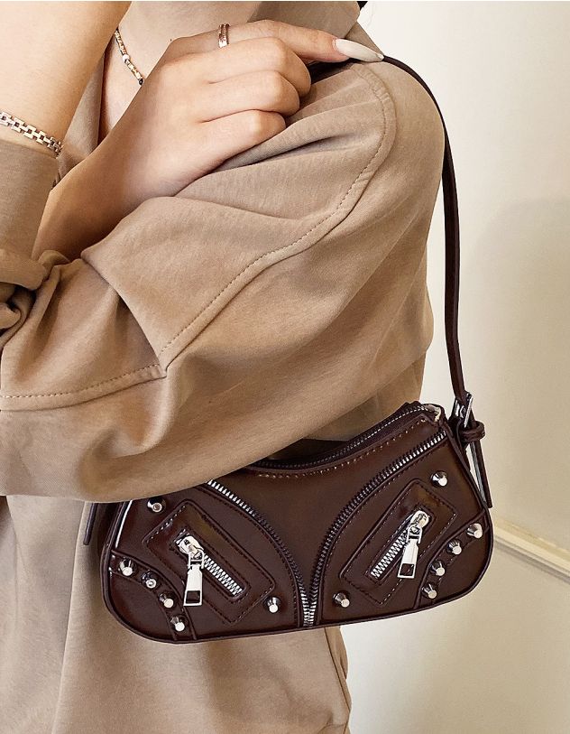 Сумка багет через плече декорована фурнітурою | 266274-33-XX - A-SHOP