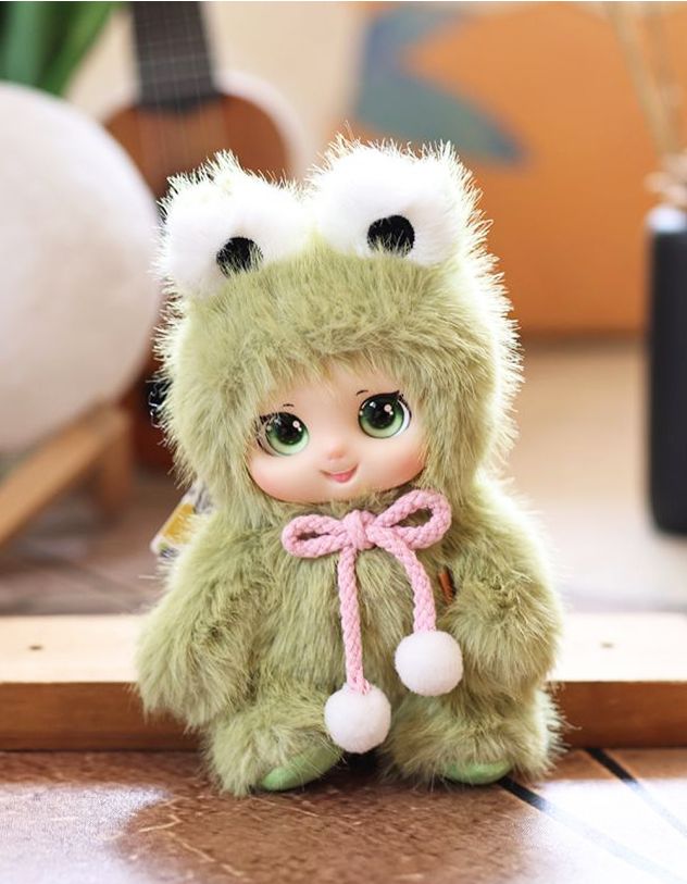 Брелок на сумку у вигляді ляльки у костюмі звірятка | 267647-20-XX - A-SHOP