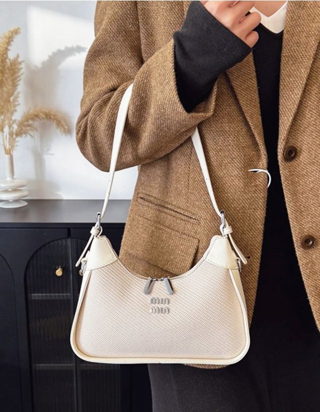 Сумка багет через плече з фурнітурою | 265907-40-XX - A-SHOP