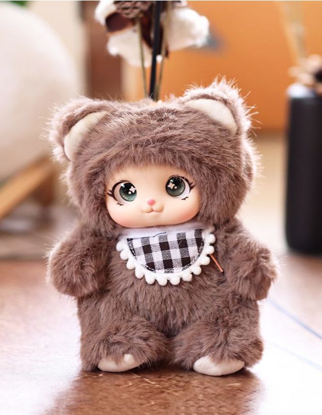 Брелок на сумку у вигляді ляльки у костюмі звірятка | 267647-82-XX - A-SHOP