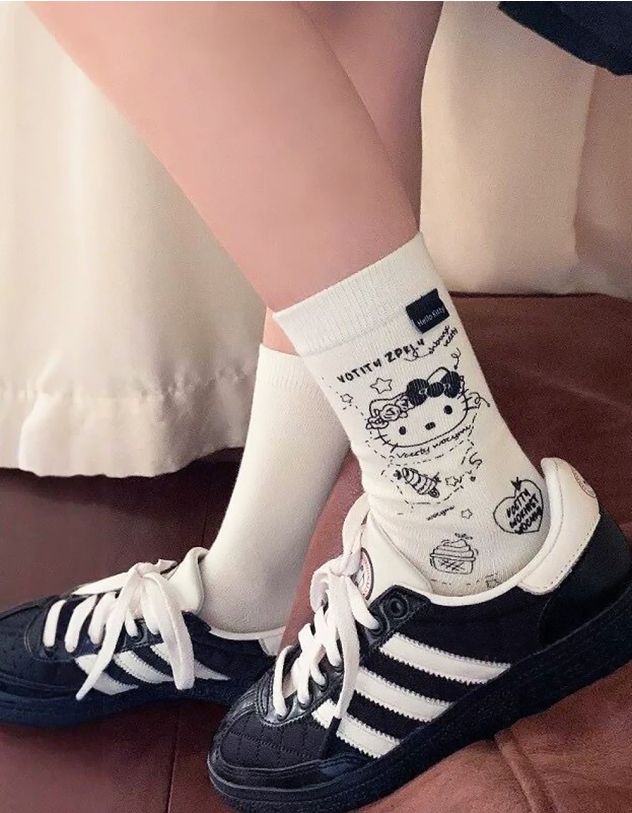 Шкарпетки з принтом Кітті | 265392-01-XX - A-SHOP