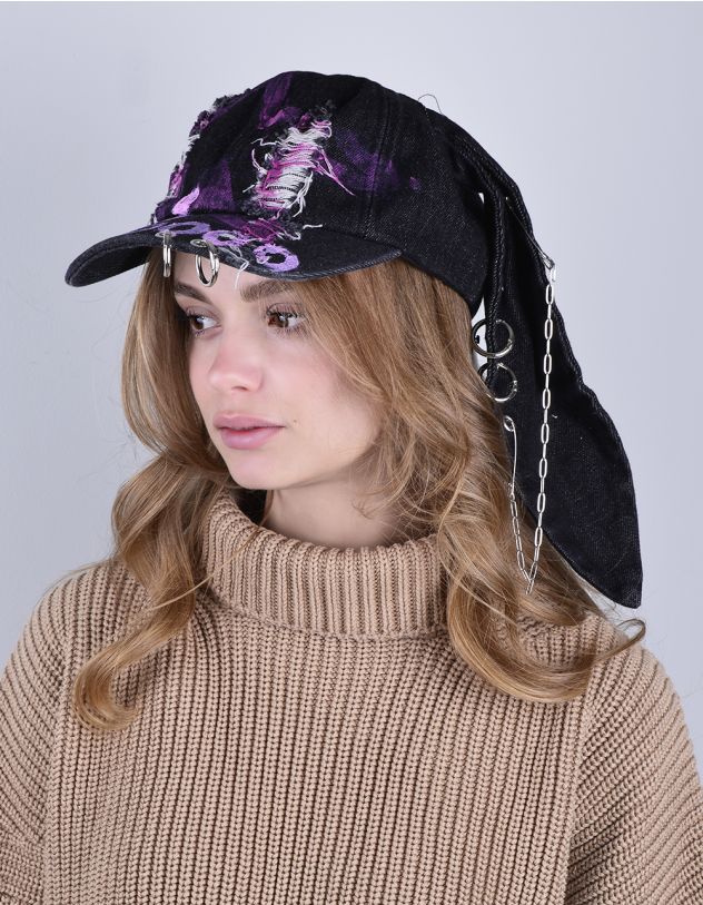 Бейсболка рванка з ланцюжком на  вушках та принтом зірки | 263916-02-XX - A-SHOP