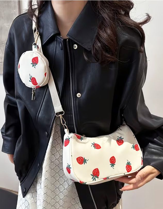 Сумка через плече з монетницею та фруктовим принтом | 266152-01-XX - A-SHOP