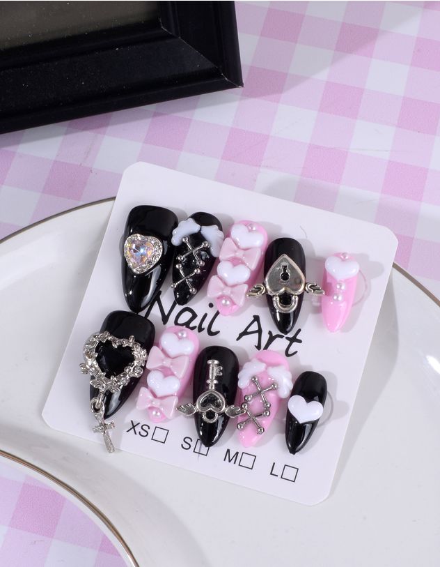 Нігті накладні з бантиками та серцями | 262864-21-01 - A-SHOP