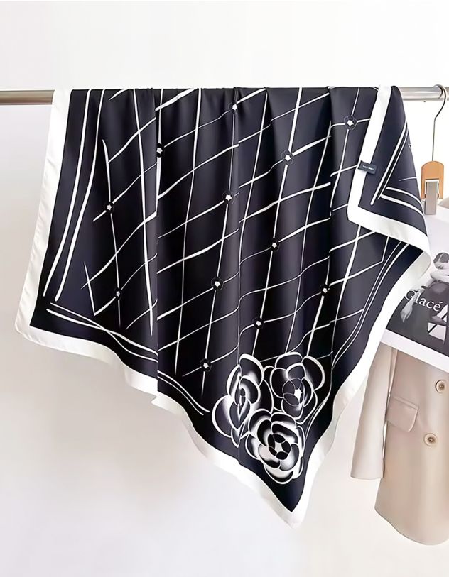 Хустка на шию з принтом квітів | 264195-02-XX - A-SHOP