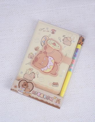 Блокнот з принтом капібари у комплекті з ручкою | 263782-19-XX - A-SHOP