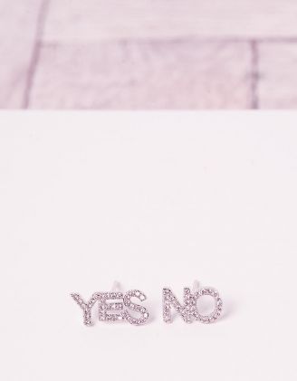 Сережки пусети з написом Yes No | 244730-06-XX - A-SHOP