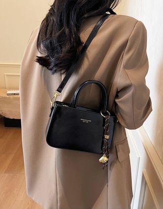 Сумка через плече з плетеним брелоком | 264239-02-XX - A-SHOP