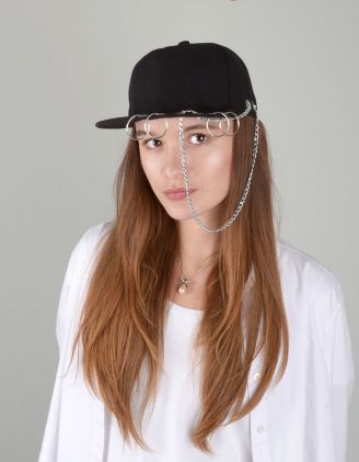 Бейсболка з кільцями та ланцюжками | 255000-02-XX - A-SHOP