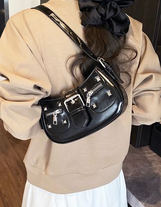 Сумка багет через плече з фурнітурою на кишені | 265661-02-XX - A-SHOP