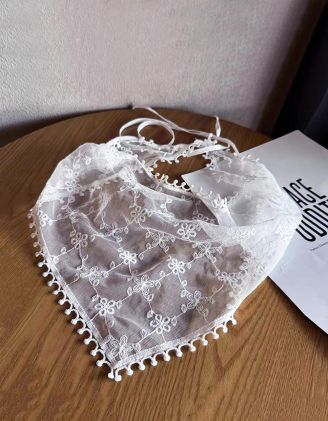 Хустка мереживна з ромашкою | 266235-01-XX - A-SHOP