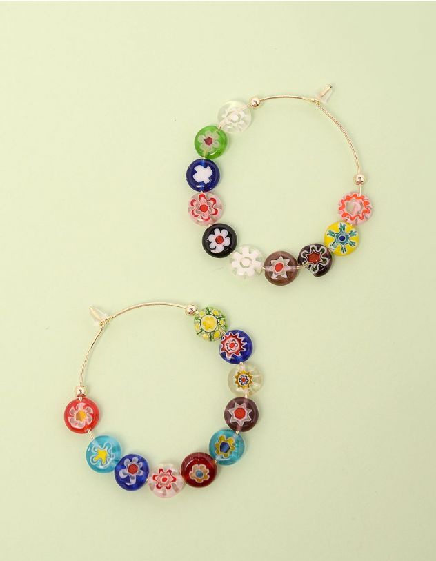 Сережки кільця з малюнком квітів на намистинах | 250669-04-XX - A-SHOP