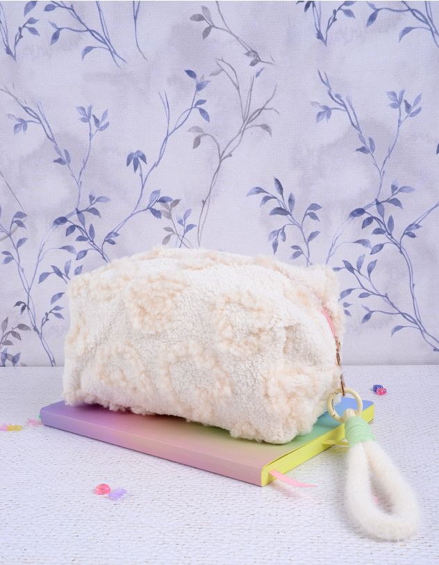 Косметичка хутряна з серцями | 263833-01-XX - A-SHOP