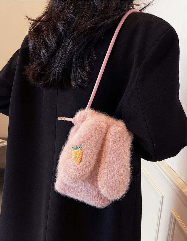 Сумка через плече хутряна з вушками | 262603-14-XX - A-SHOP