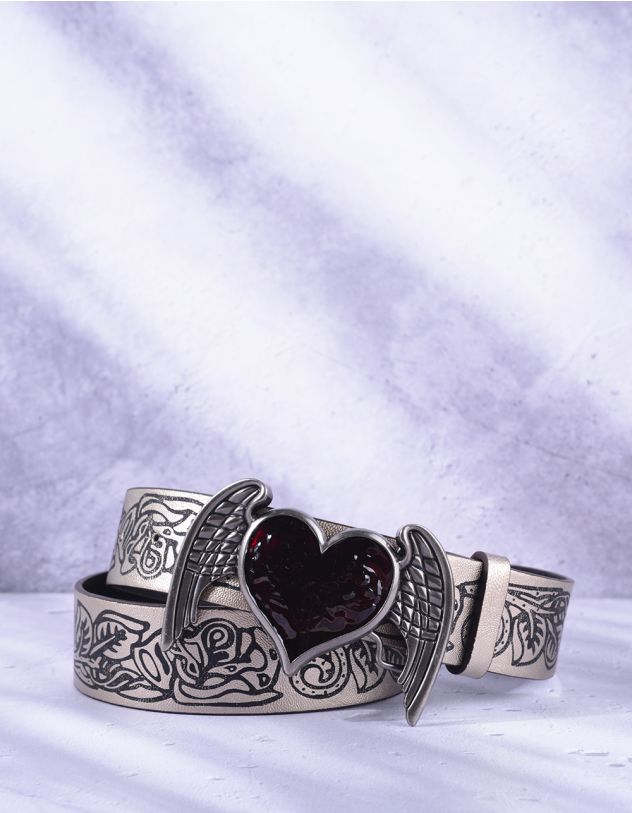 Ремінь з фурнітурою у вигляді серця з крилами | 263142-24-XX - A-SHOP
