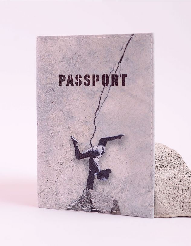 Обкладинка на паспорт з принтом Banksy | 255521-72-XX - A-SHOP