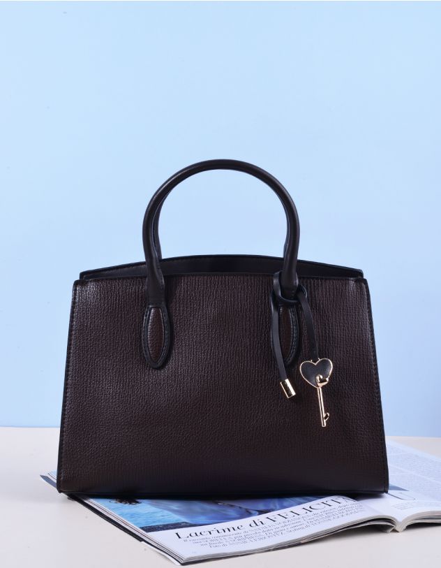 Сумка класична з брелоком у вигляді ключа з серцем | 264882-33-XX - A-SHOP