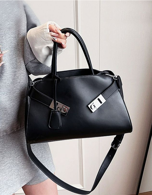 Сумка класична жіноча з фурнітурою | 264231-02-XX - A-SHOP