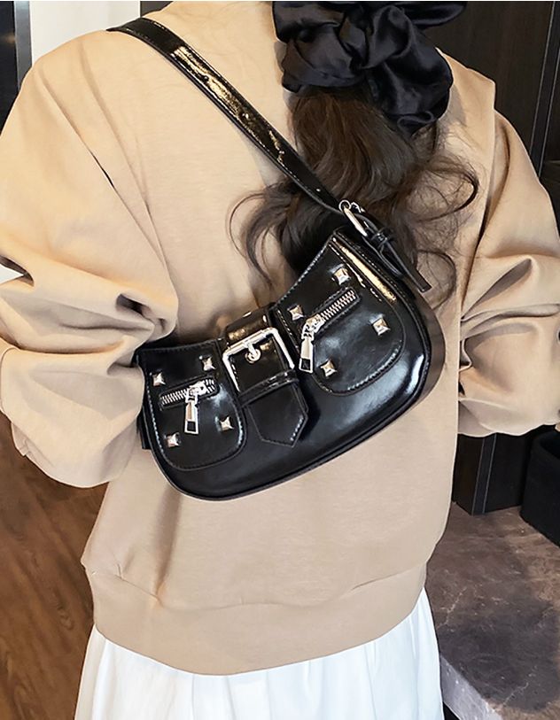 Сумка багет через плече з фурнітурою на кишені | 265661-02-XX - A-SHOP